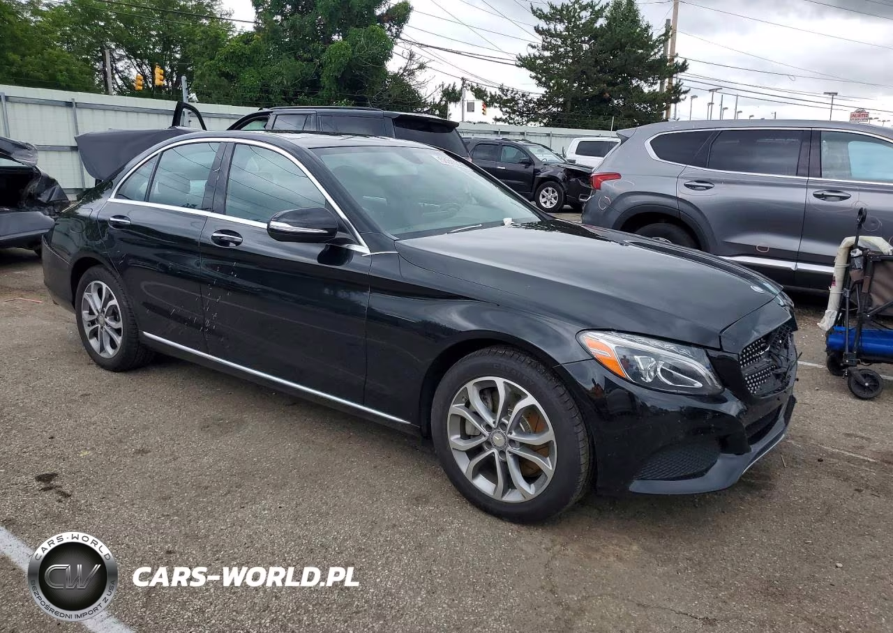 2015 Mercedes-Benz C 300 4Matic VIN:55SWF4KB5FU049086 - 4