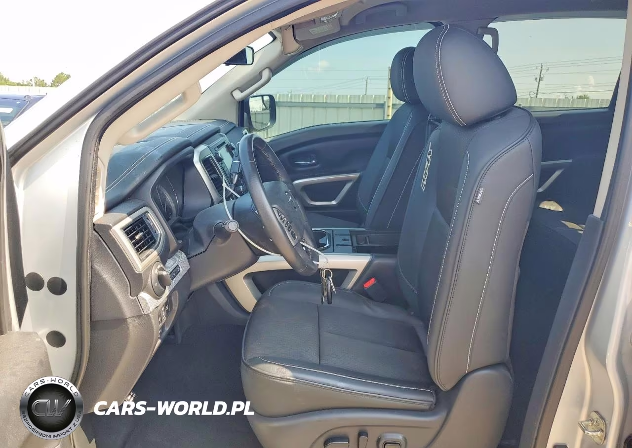 2019 Nissan Titan Pro-4X VIN:1N6AA1E5XKN505168 - 7