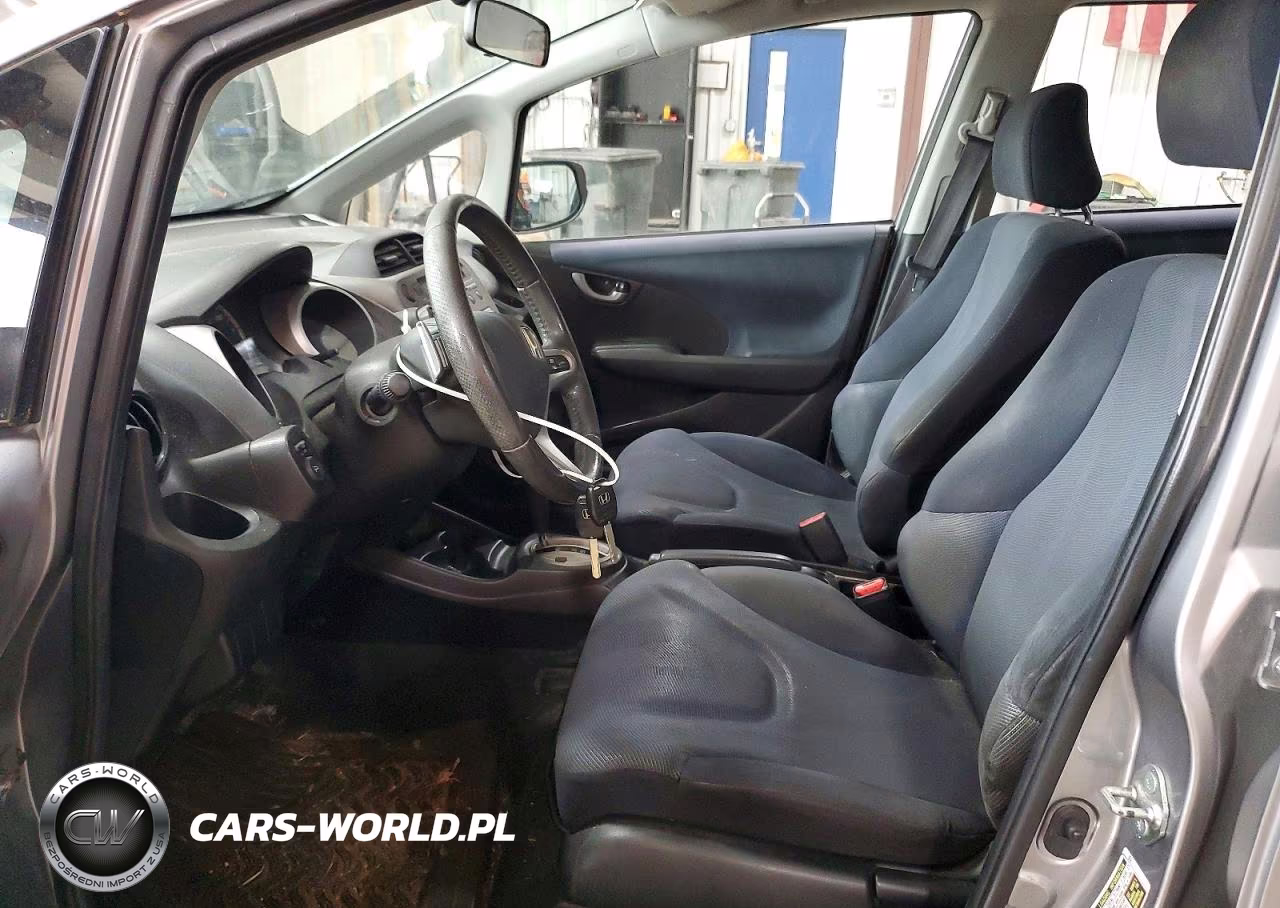 2009 Honda Fit Sport VIN:JHMGE88429S018375 - 7
