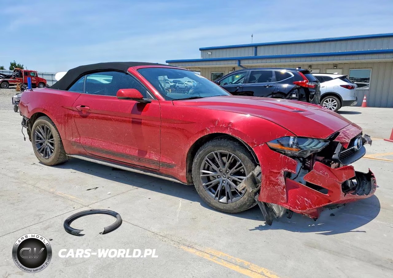 2020 Ford Mustang VIN:1FATP8UH4L5154361 - 4