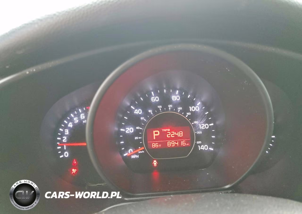 2018 Kia Soul + VIN:KNDJP3A5XJ7571533 - 9