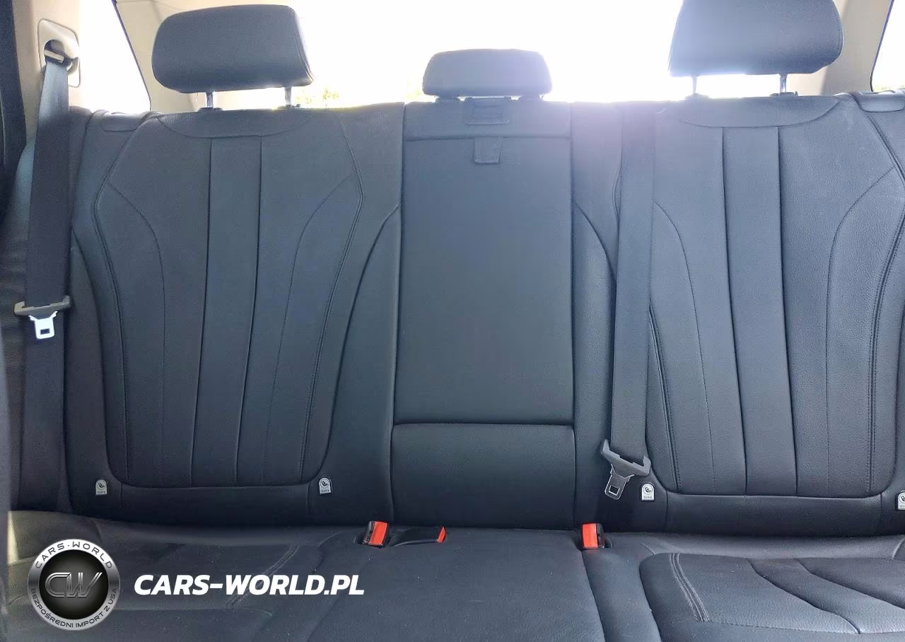 2015 BMW X5 xDrive35I VIN:5UXKR0C5XF0P00315 - 10