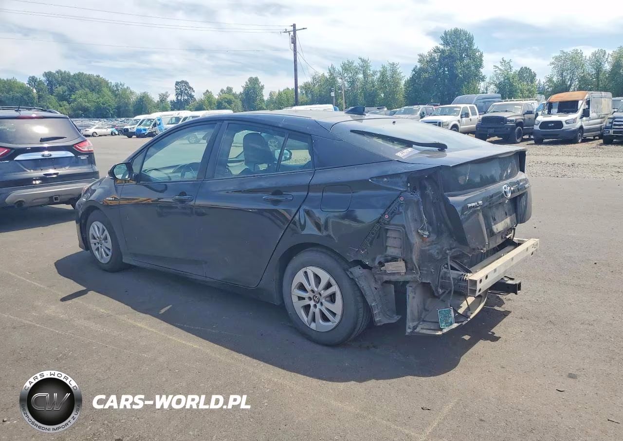 2016 Toyota Prius Four VIN:JTDKARFU6G3022811 - 2