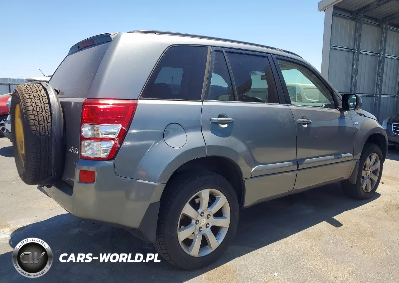 2009 Suzuki Grand Vitara Luxury VIN:JS3TD149294100379 - 3