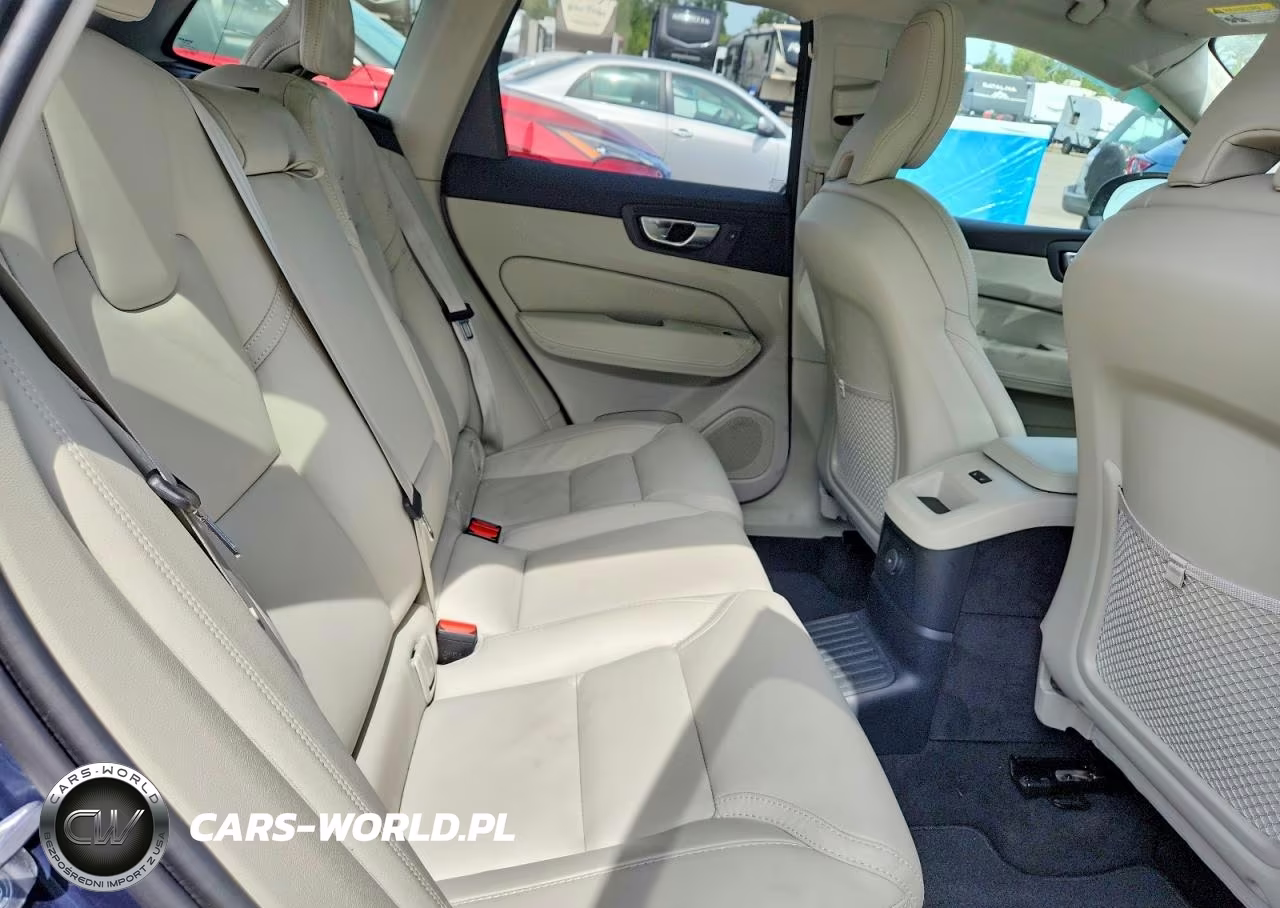 2024 Volvo Xc60 Ultimate VIN:YV4H60DM3R1918022 - 10