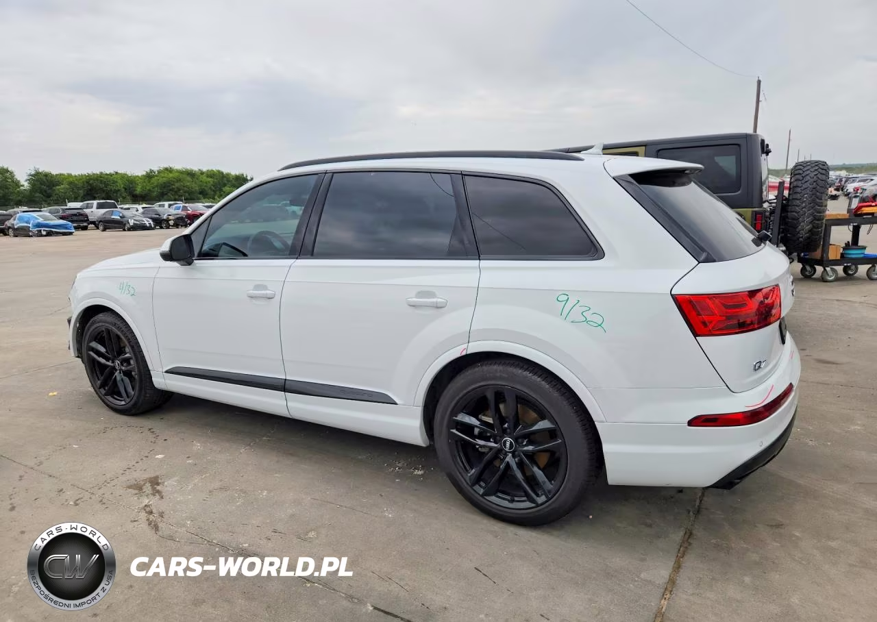 2018 Audi Q7 Prestige VIN:WA1VAAF70JD041133 - 2