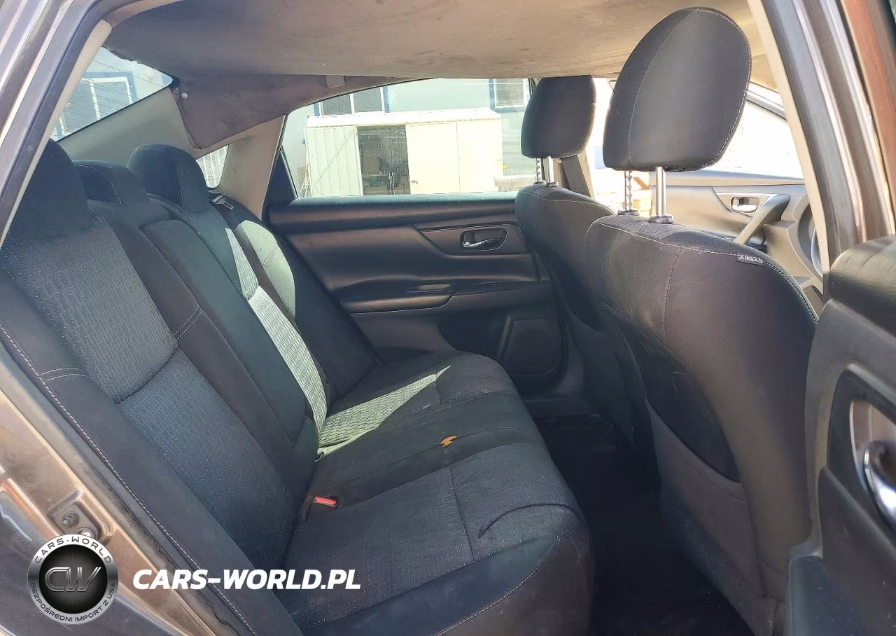2016 Nissan Altima 2.5 S VIN:1N4AL3APXGN305453 - 10