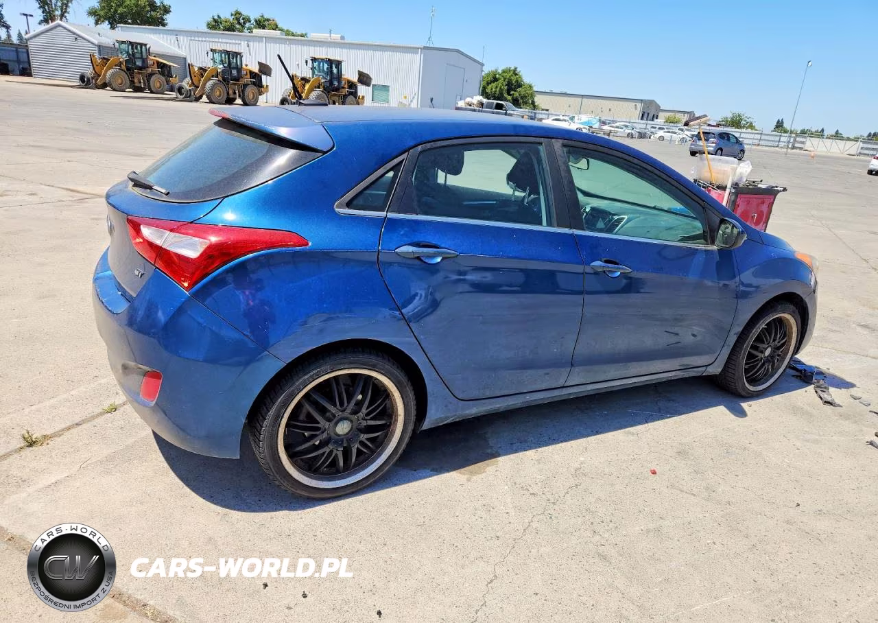 2014 Hyundai Elantra Gt Base VIN:KMHD35LH9EU182610 - 3
