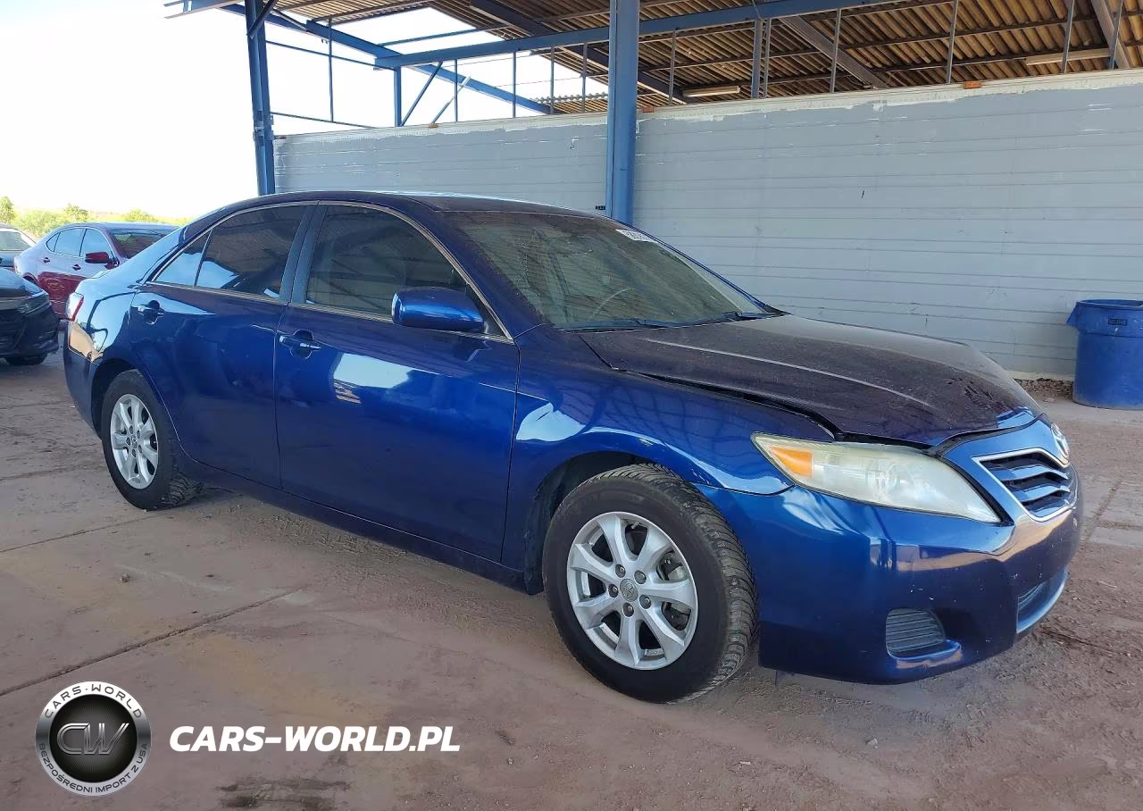 2011 Toyota Camry Le VIN:4T1BF3EK6BU641986 - 4