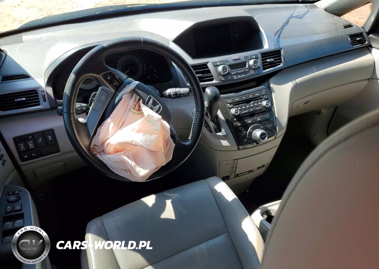2012 Honda Odyssey Touring VIN:5FNRL5H97CB031346 - 8