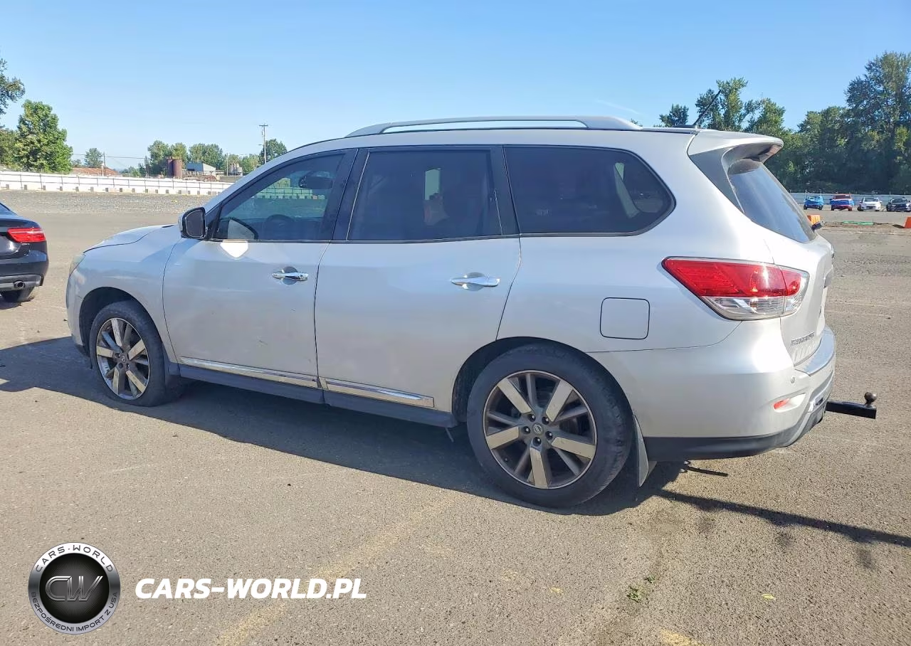 2014 Nissan Pathfinder S VIN:5N1AR2MM7EC621899 - 2