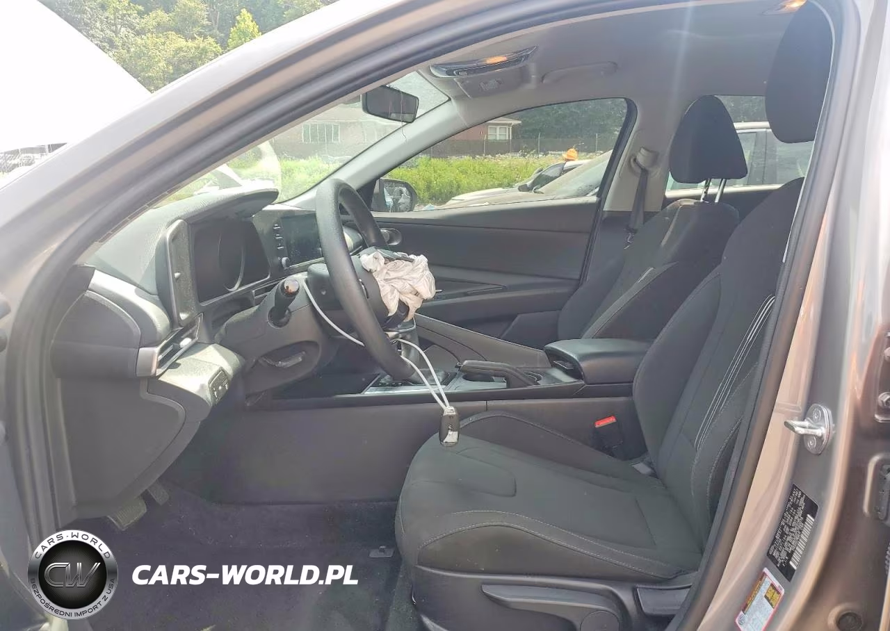 2023 Hyundai Elantra Sel VIN:KMHLM4AG2PU550075 - 7