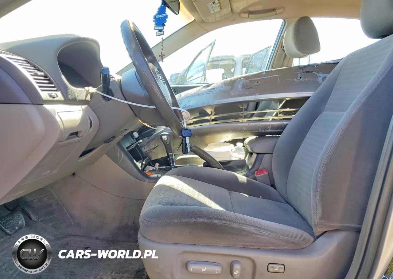 2005 Toyota Camry Le VIN:4T1BE32K45U027062 - 7