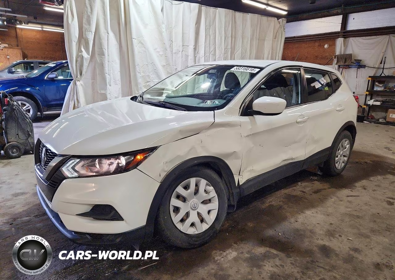 2020 Nissan Rogue Sport S