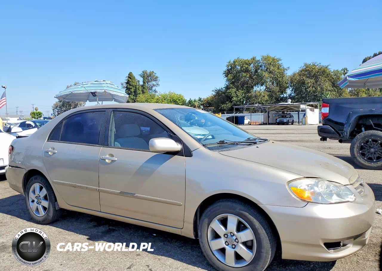 2004 Toyota Corolla Le VIN:1NXBR32E44Z302538 - 4