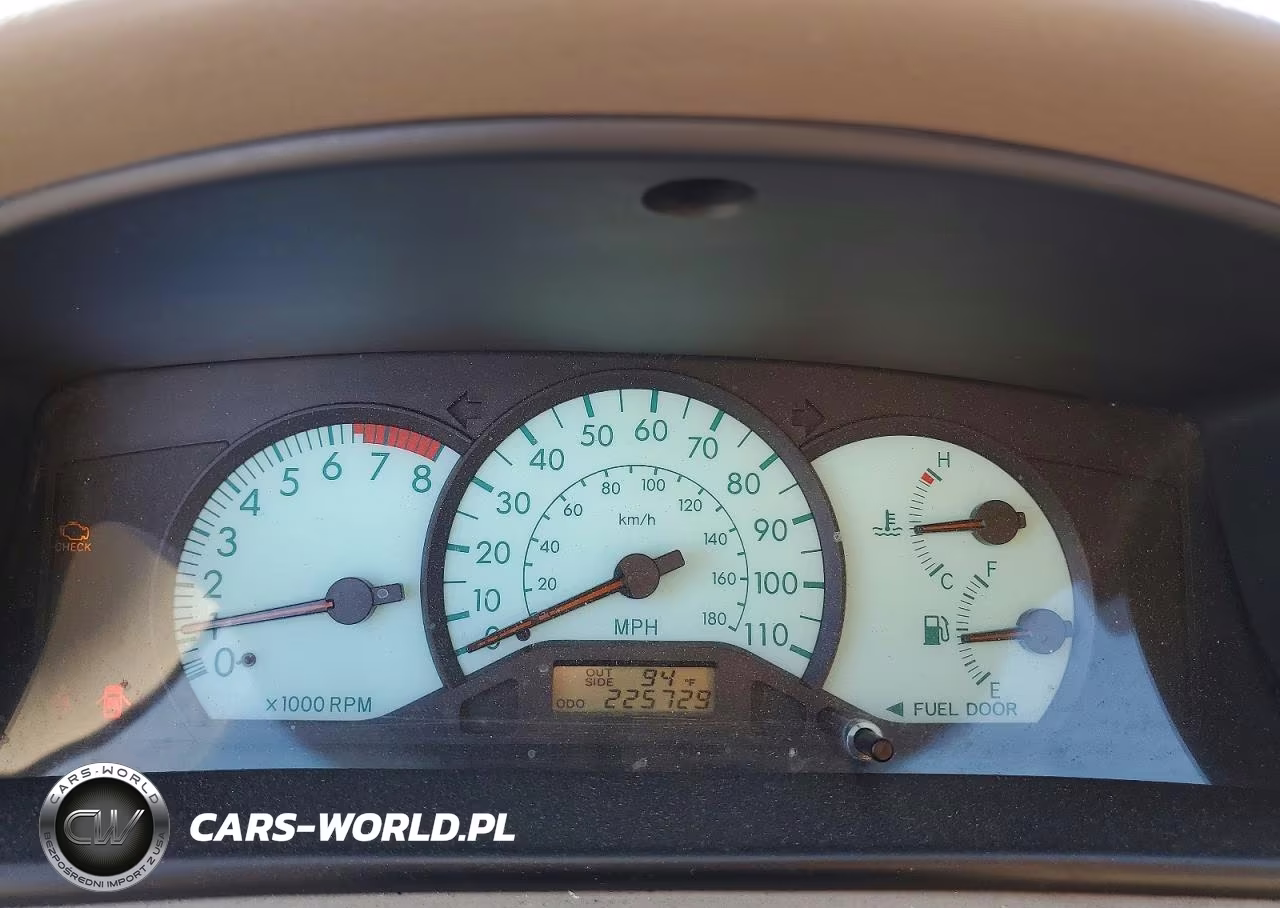 2004 Toyota Corolla Le VIN:1NXBR32E44Z302538 - 9