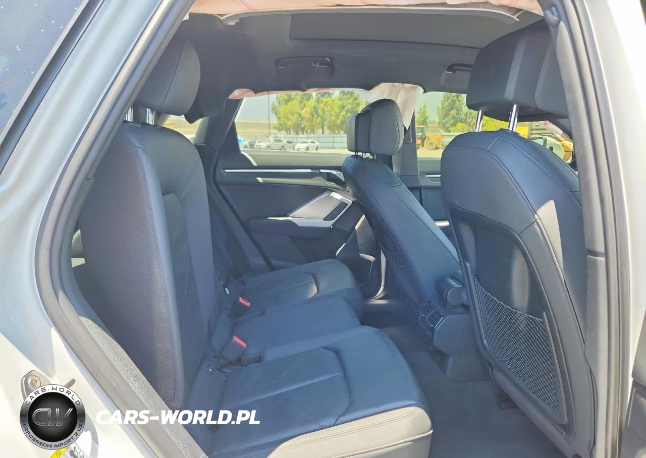 2021 Audi Q3 Premium S Line 45 VIN:WA1DECF38M1010758 - 10