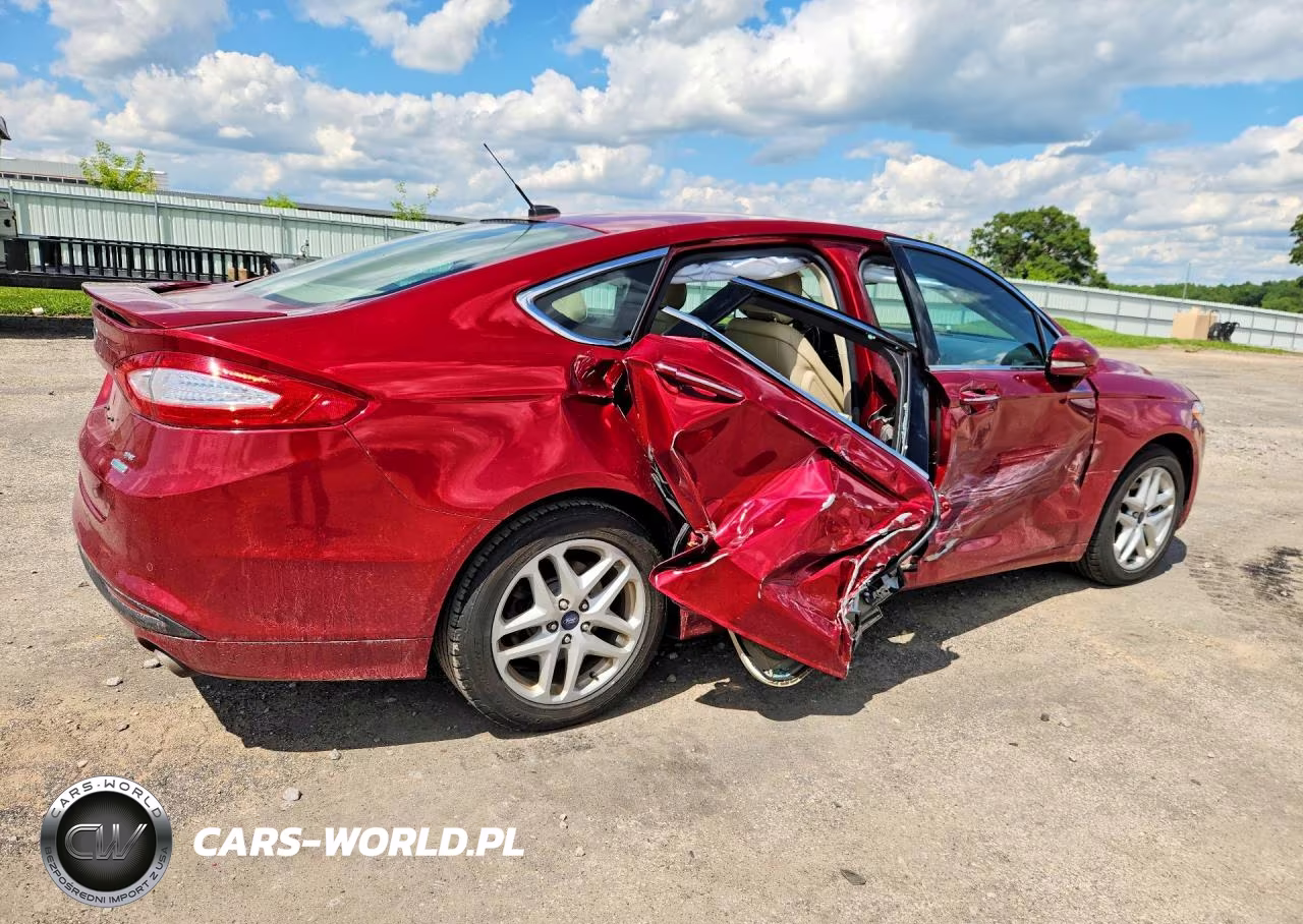 2015 Ford Fusion Se VIN:3FA6P0HD6FR242920 - 3