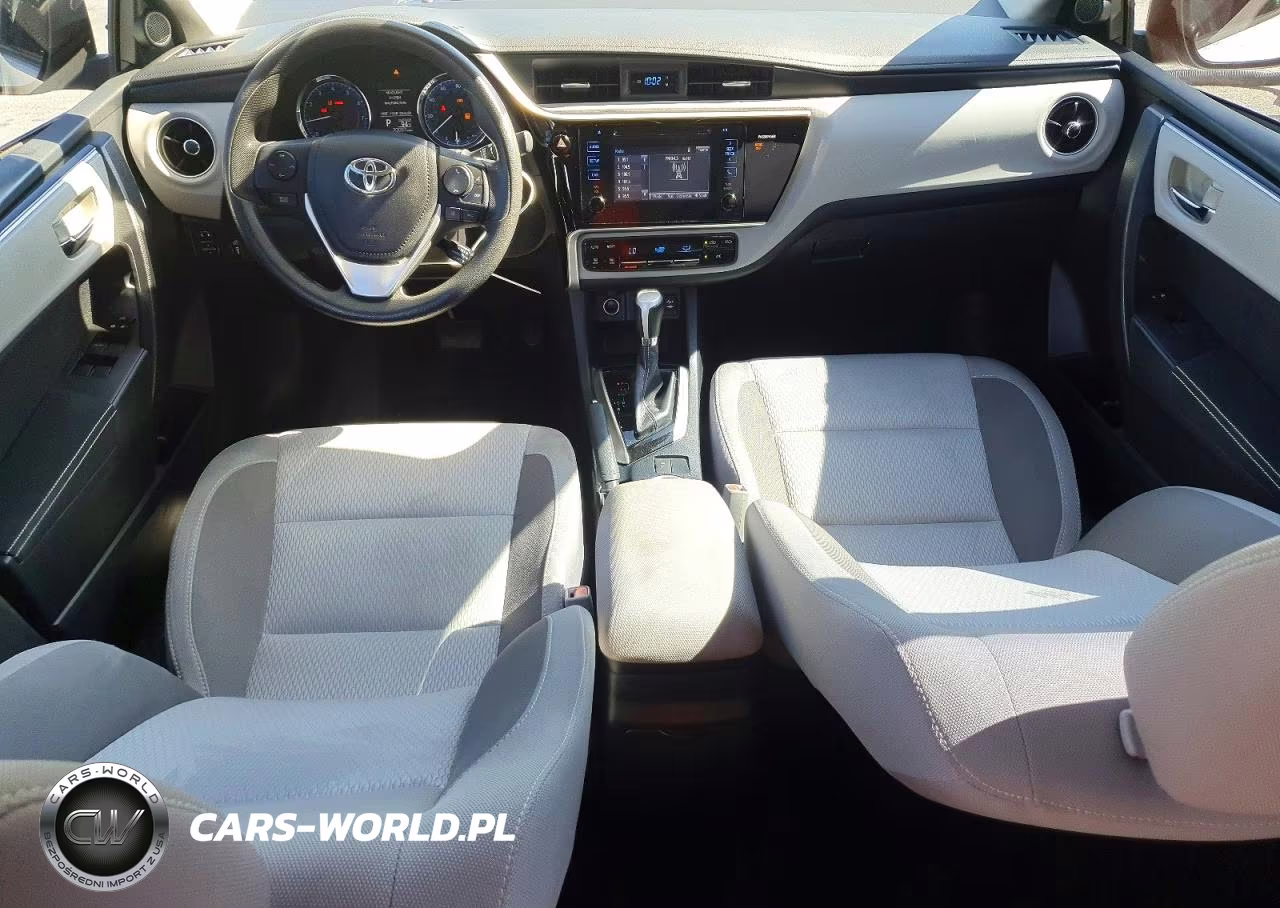 2017 Toyota Corolla Le VIN:2T1BURHE8HC954255 - 8