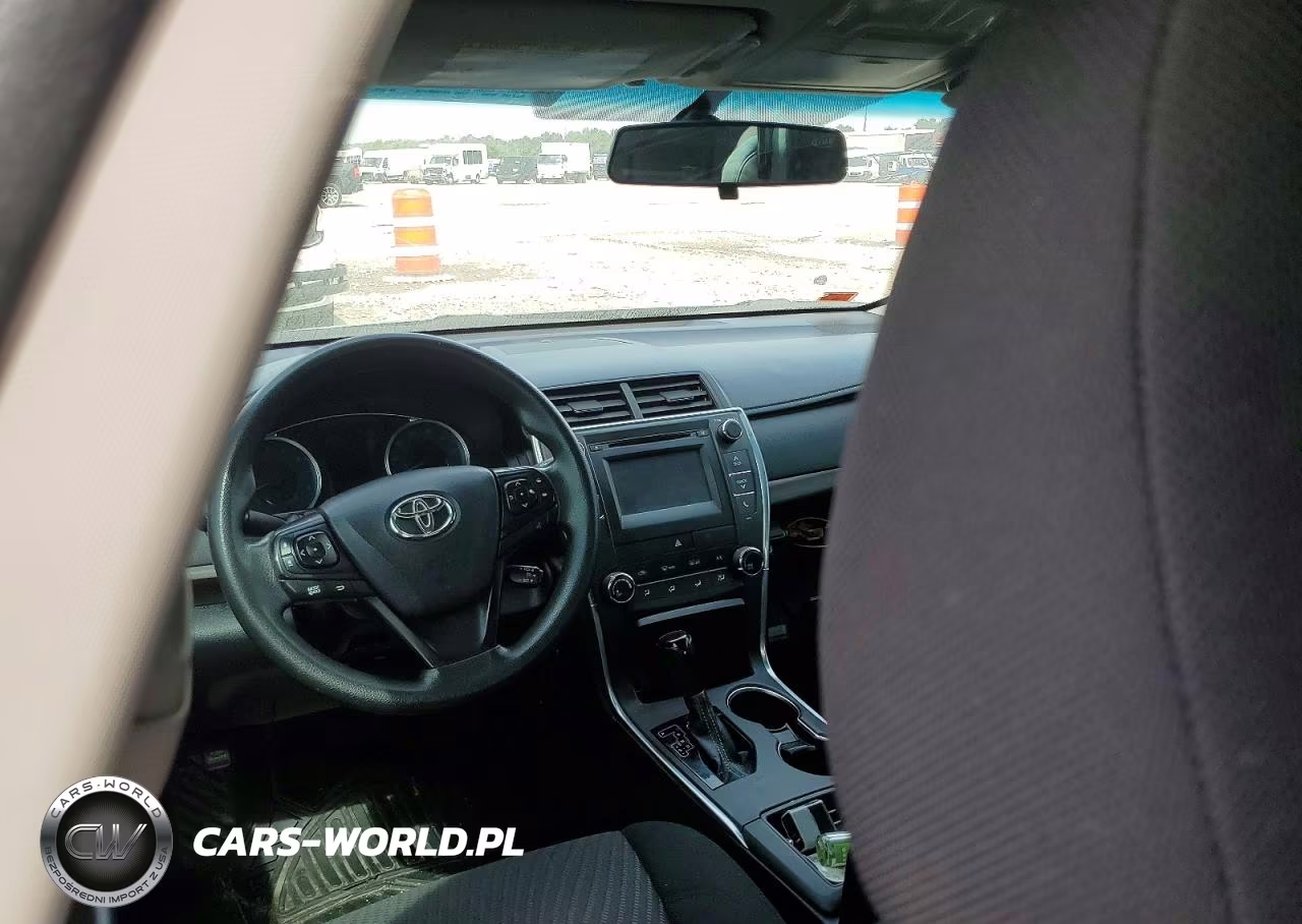 2016 Toyota Camry Le VIN:4T4BF1FK6GR531925 - 8