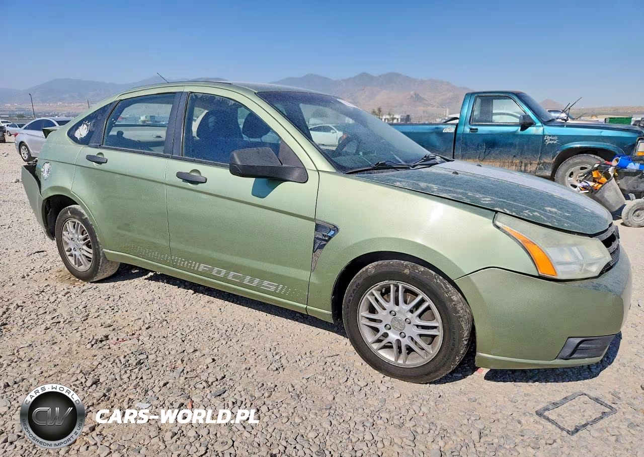 2008 Ford Focus Se VIN:1FAHP35N78W190916 - 4
