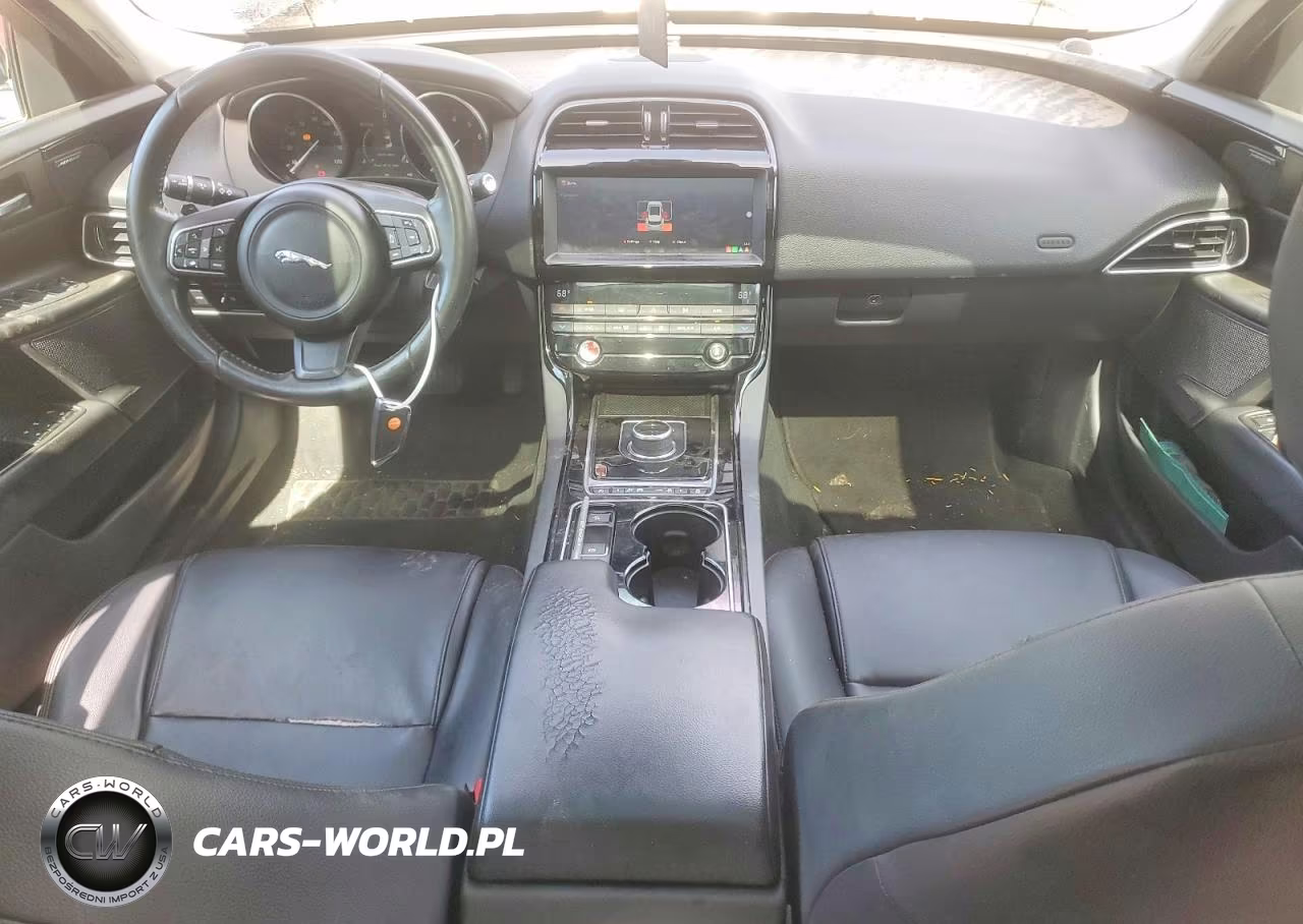 2017 Jaguar Xe Premium VIN:SAJAD4BG5HA966149 - 8