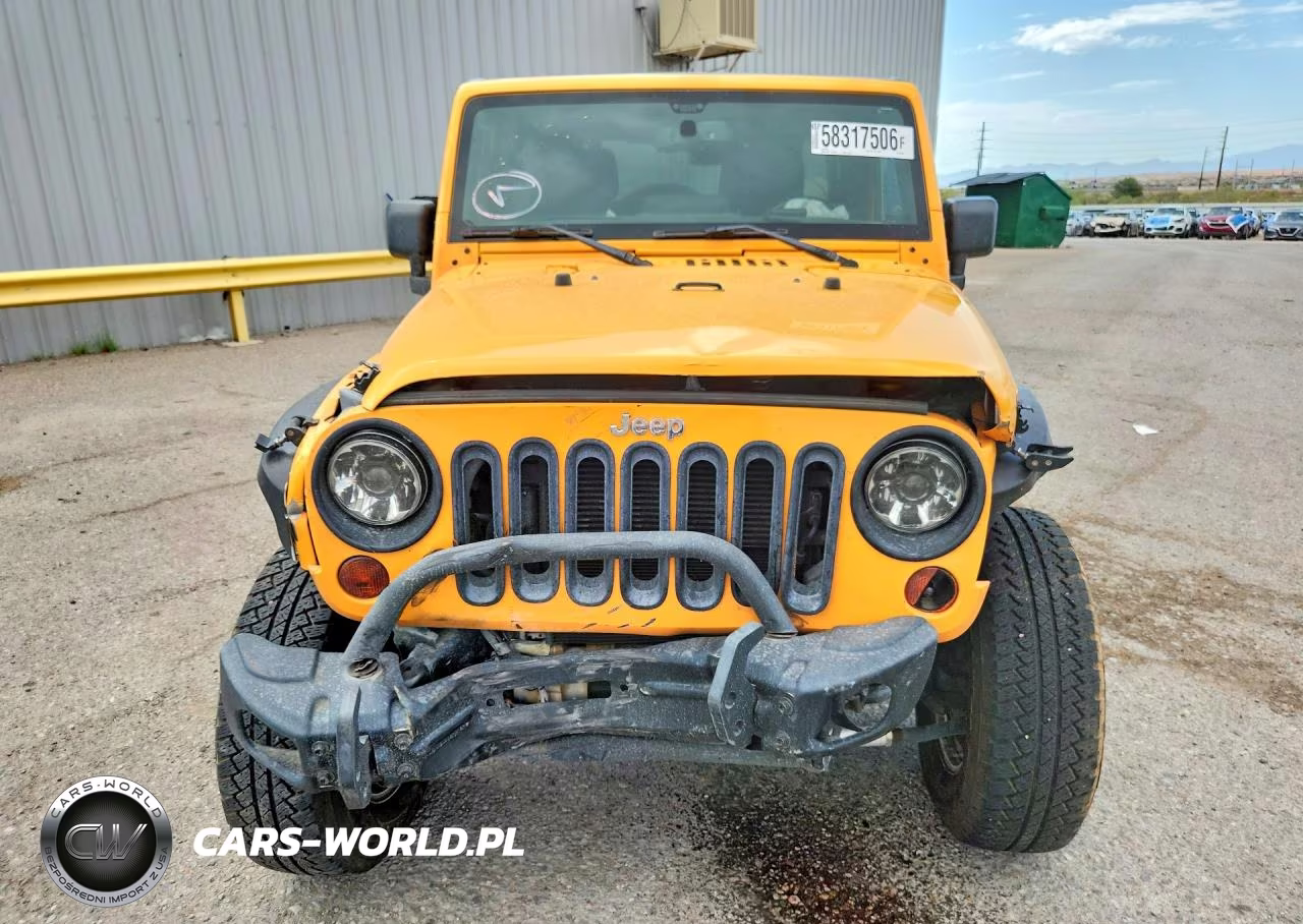 2013 Jeep Wrangler Unlimited Rubicon VIN:1C4BJWFGXDL502208 - 5
