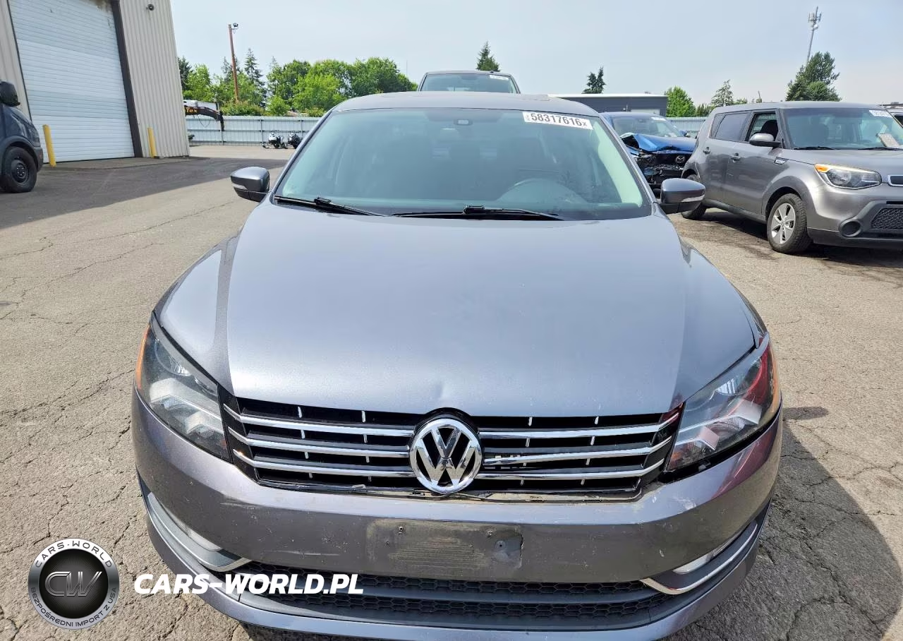 2014 Volkswagen Passat Sel VIN:1VWCT7A35EC095356 - 5