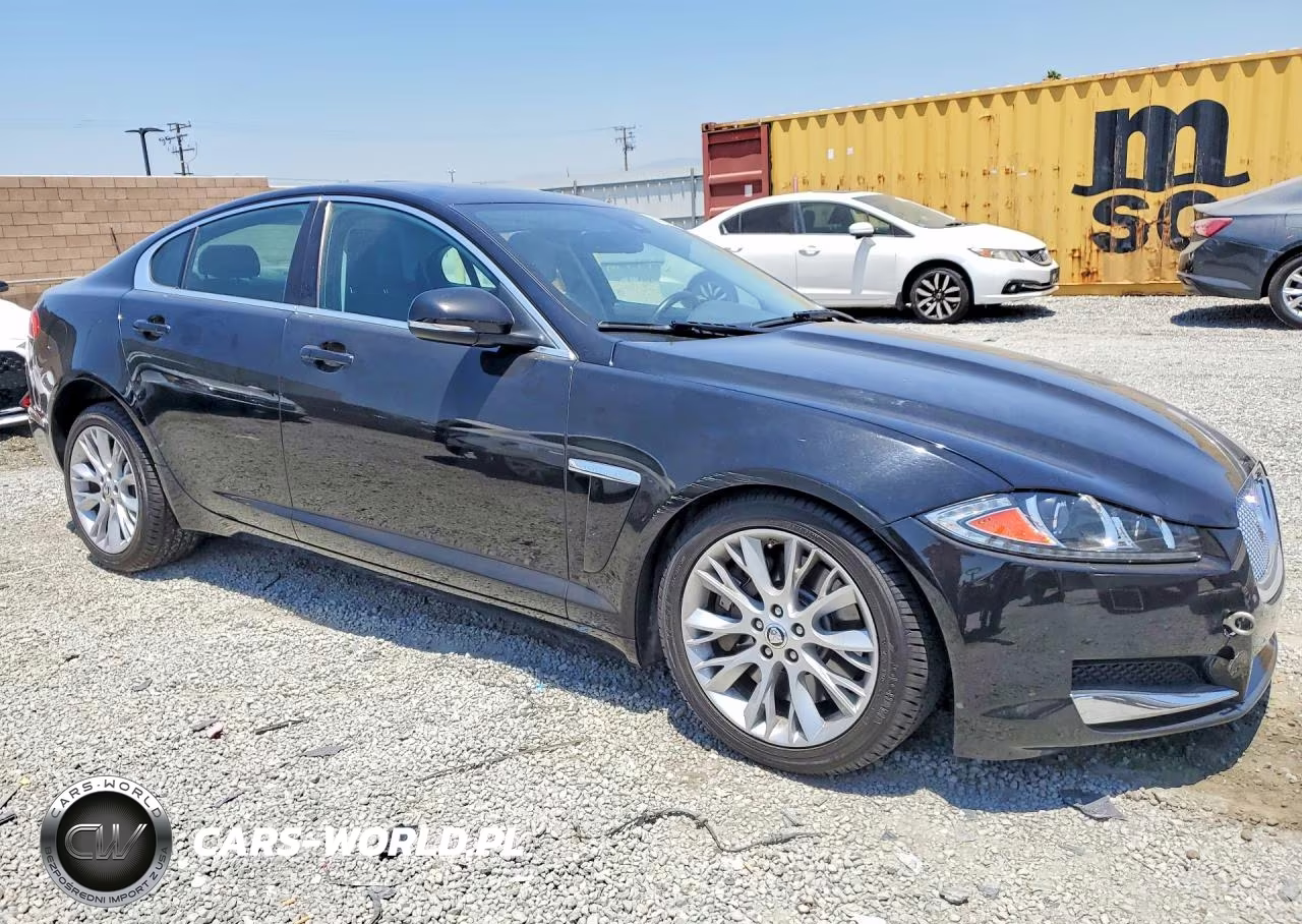 2012 Jaguar Xf VIN:SAJWA0FB9CLS27627 - 4