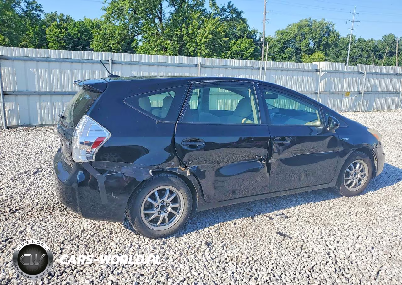 2013 Toyota Prius V Three VIN:JTDZN3EU9D3277384 - 3