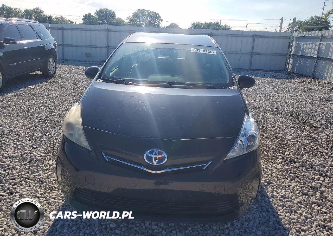 2013 Toyota Prius V Three VIN:JTDZN3EU9D3277384 - 5