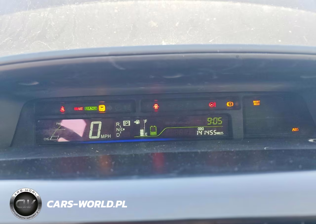 2013 Toyota Prius V Three VIN:JTDZN3EU9D3277384 - 9
