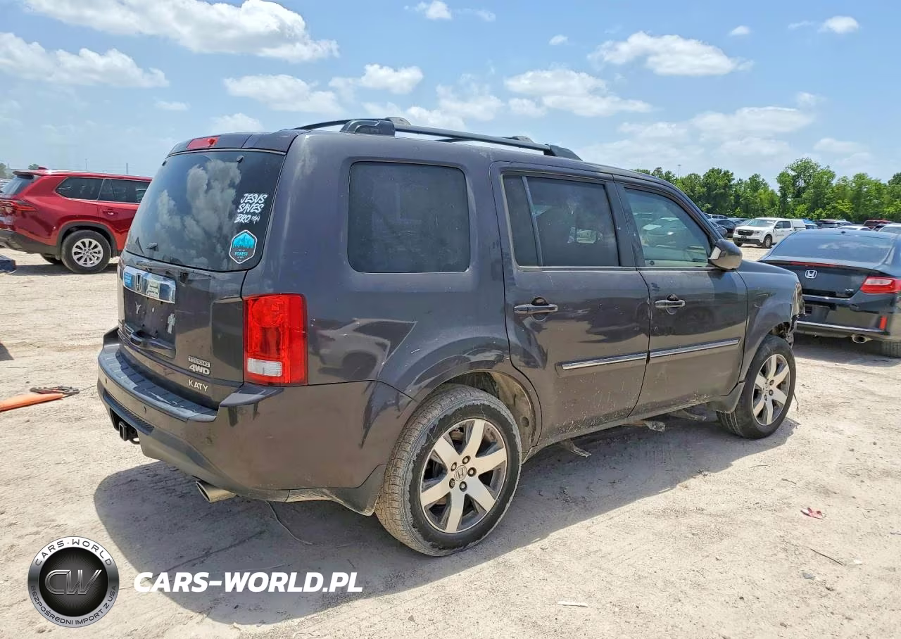 2014 Honda Pilot Touring VIN:5FNYF4H94EB021244 - 3