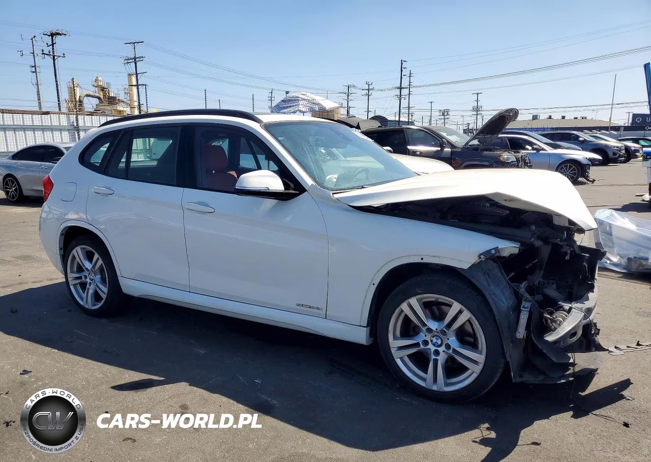 2015 BMW X1 Sdrive28I VIN:WBAVM1C53FV498162 - 4