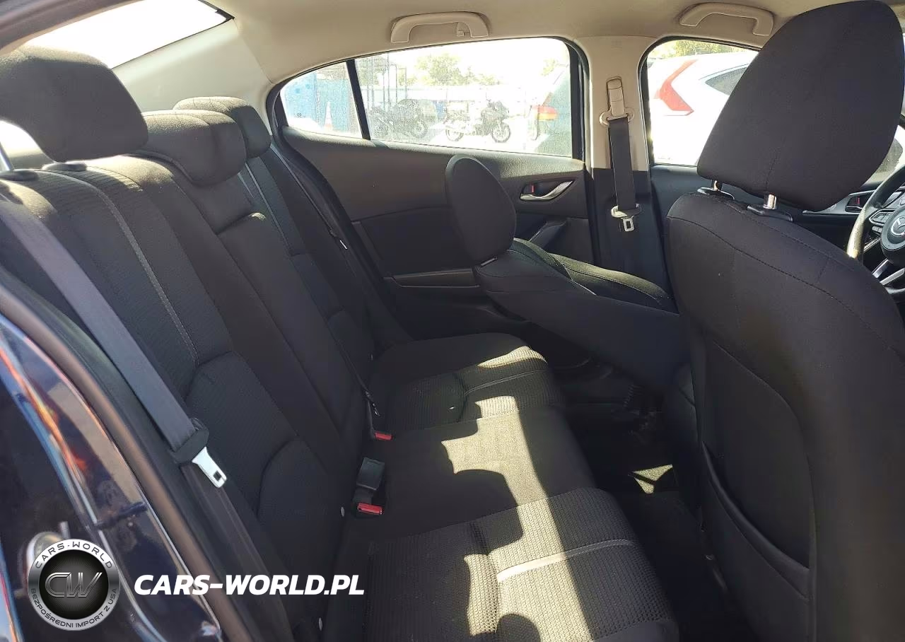 2018 Mazda 3 Sport VIN:3MZBN1U71JM240919 - 10