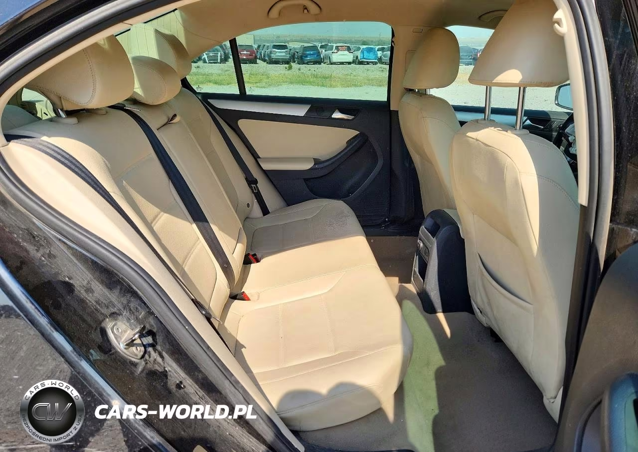 2012 Volkswagen Jetta Tdi VIN:3VW3L7AJ7CM380778 - 10