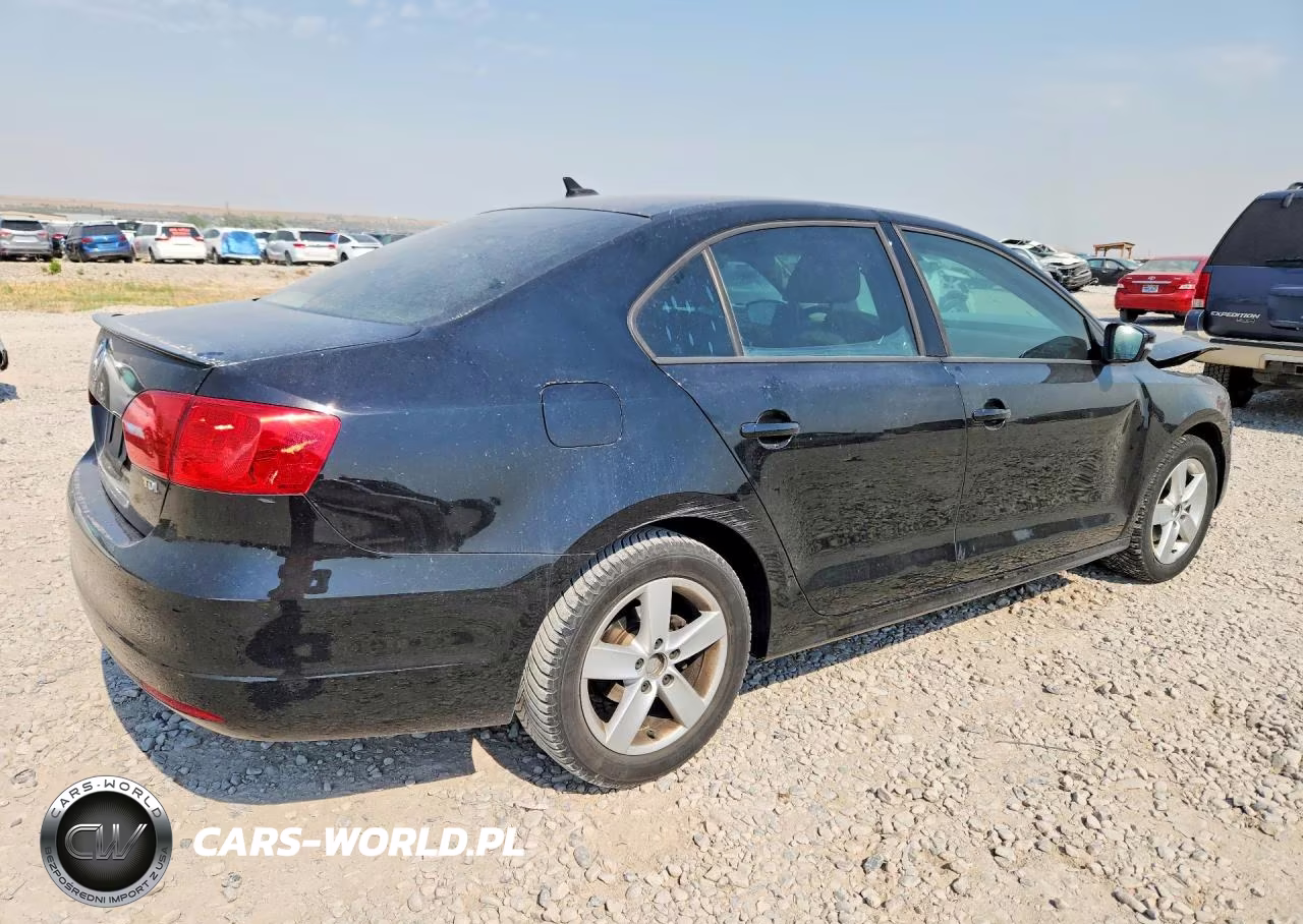 2012 Volkswagen Jetta Tdi VIN:3VW3L7AJ7CM380778 - 3