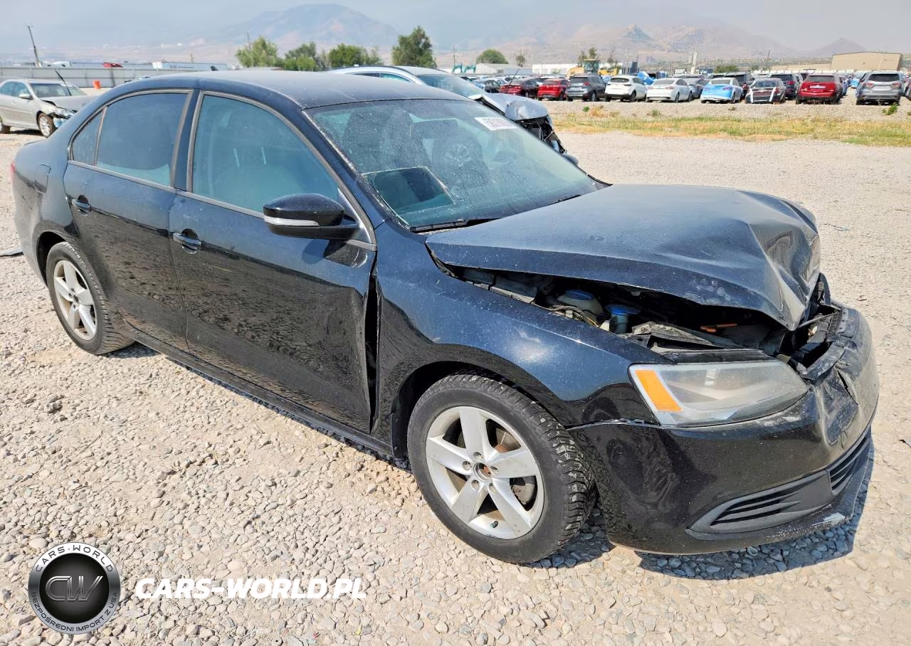 2012 Volkswagen Jetta Tdi VIN:3VW3L7AJ7CM380778 - 4