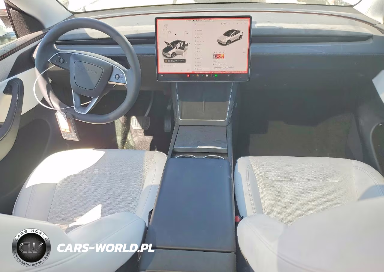 2026 Tesla Model Y VIN:7SAYGDEE5TA382610 - 8