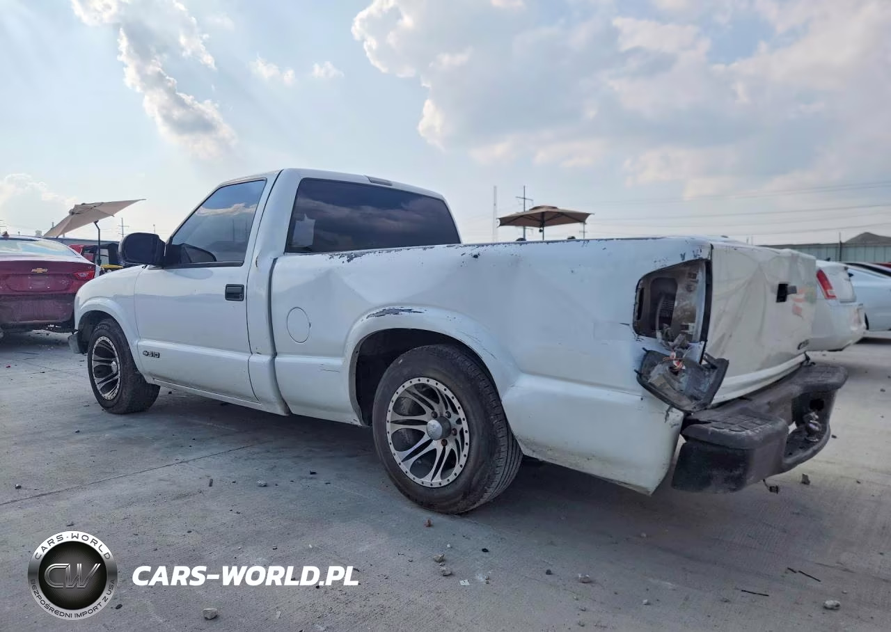 2000 Chevrolet S Truck S10 VIN:1GCCS145XY8272622 - 2