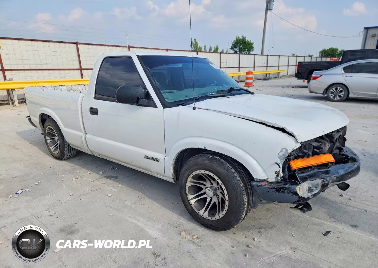 2000 Chevrolet S Truck S10 VIN:1GCCS145XY8272622 - 4