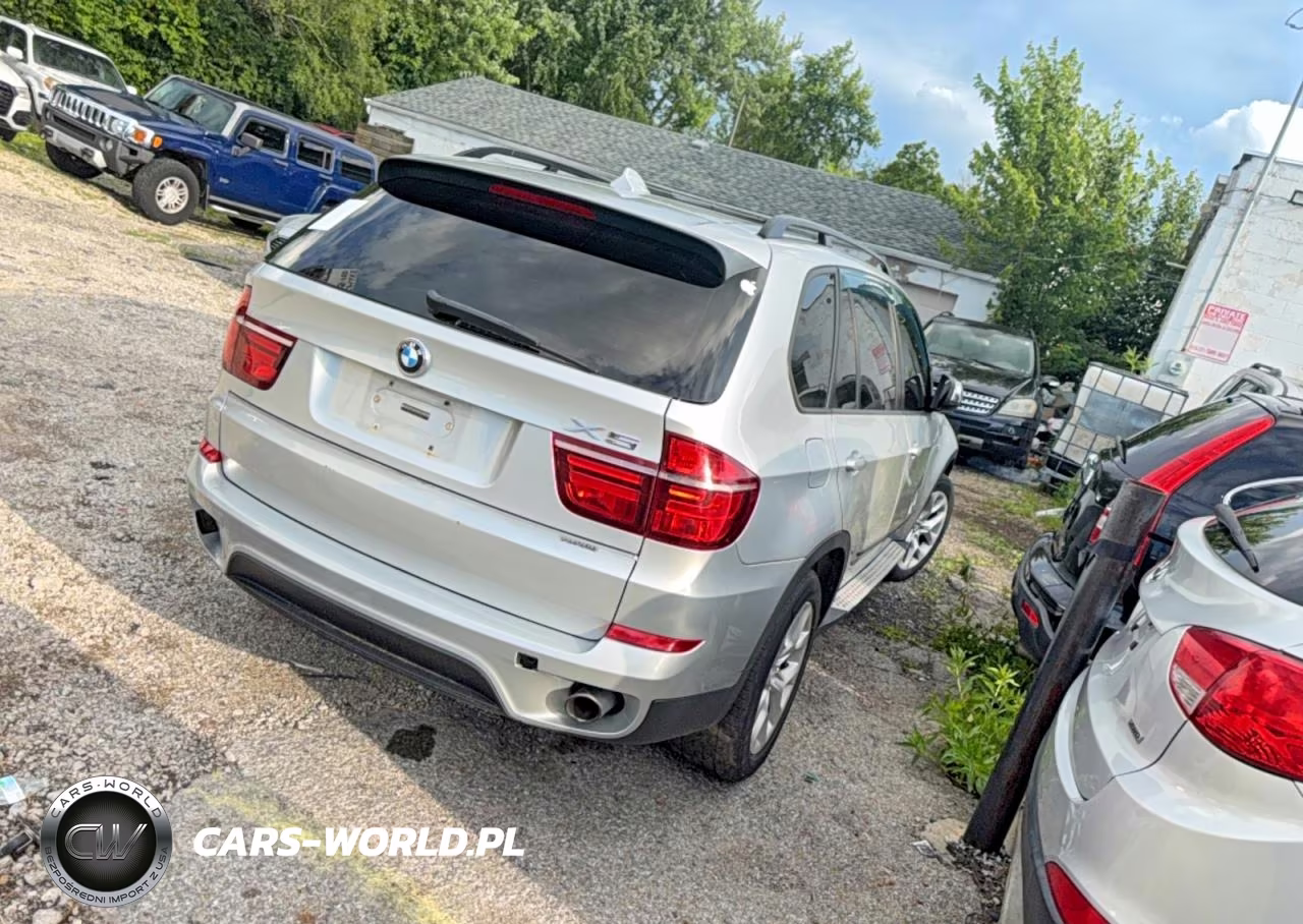 2011 BMW X5 xDrive35I VIN:5UXZV4C56BL408820 - 4