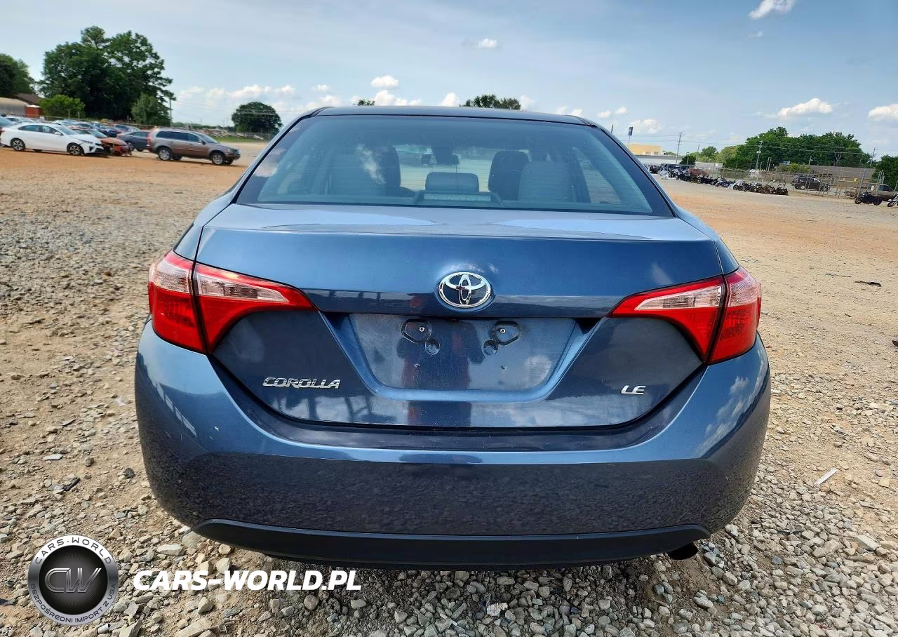 2018 Toyota Corolla Le VIN:2T1BURHE8JC974222 - 6