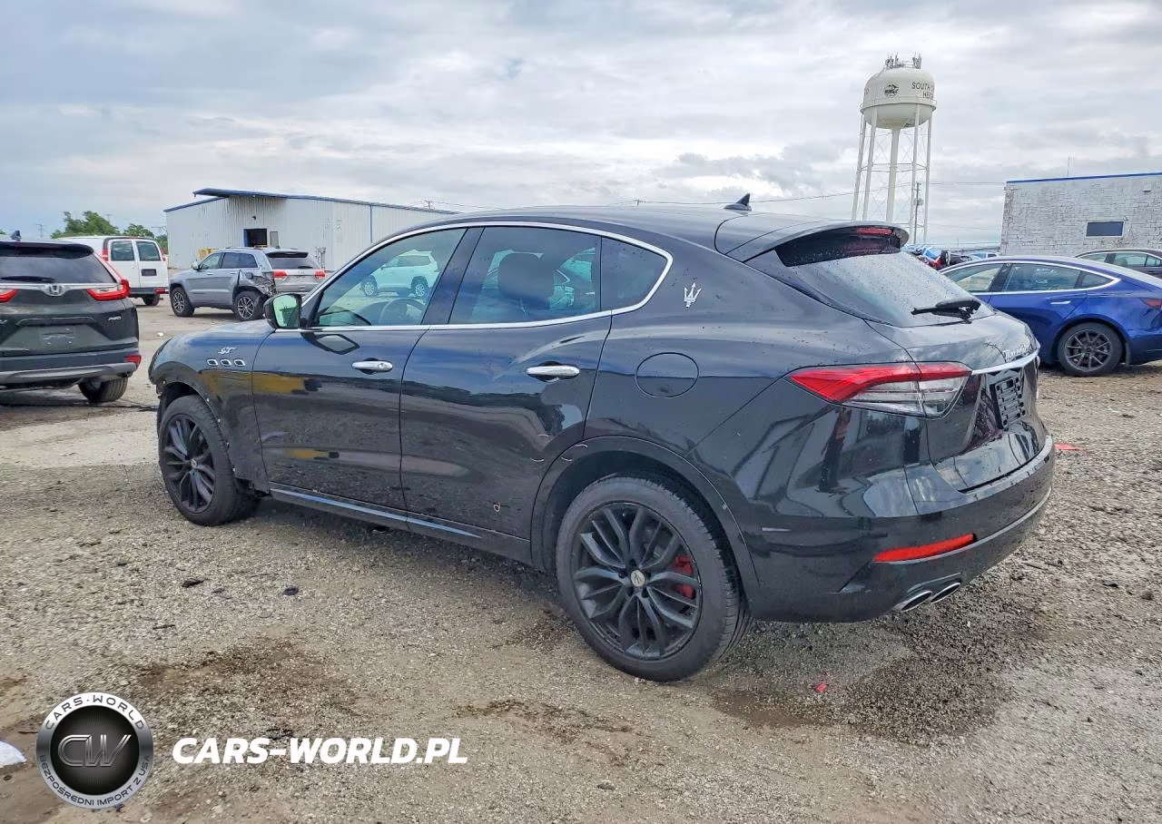 2022 Maserati Levante Base VIN:ZN661XUA6NX389176 - 2