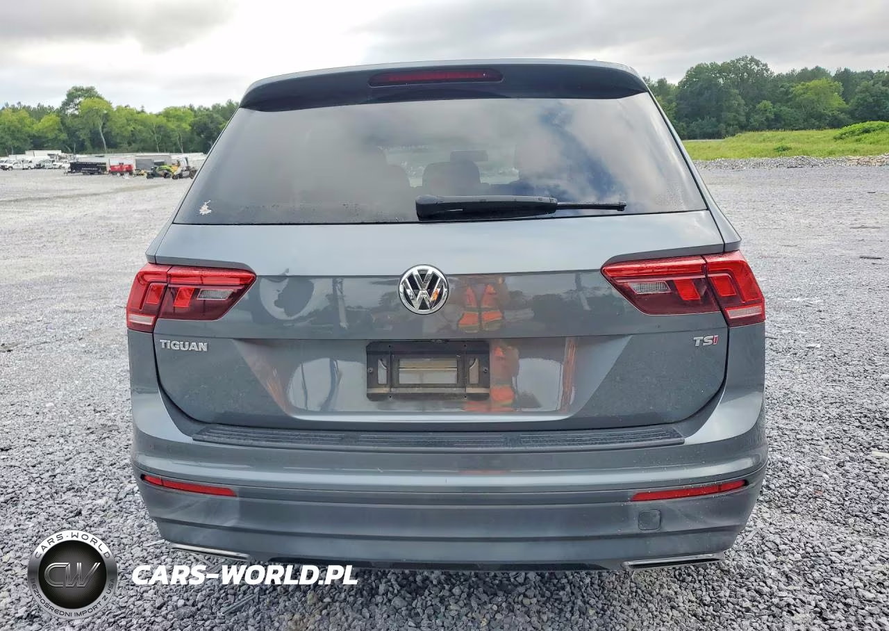 2018 Volkswagen Tiguan S VIN:3VV1B7AX9JM079476 - 6