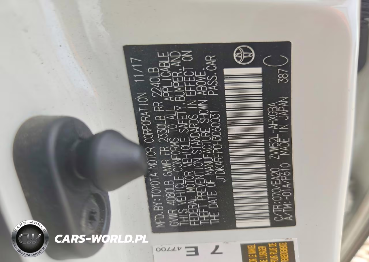 2017 Toyota Prius Prime Premium VIN:JTDKARFP0H3060031 - 13
