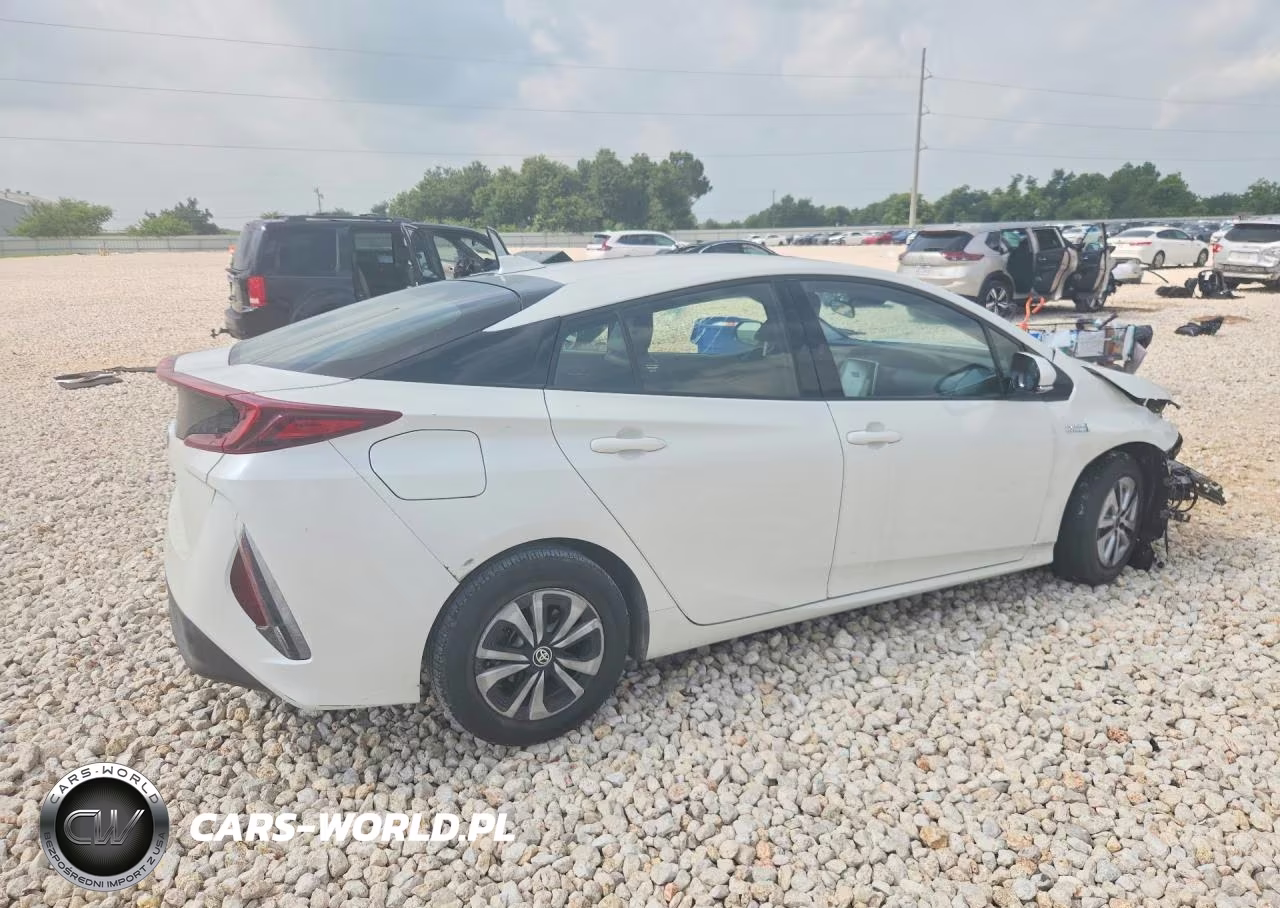2017 Toyota Prius Prime Premium VIN:JTDKARFP0H3060031 - 3