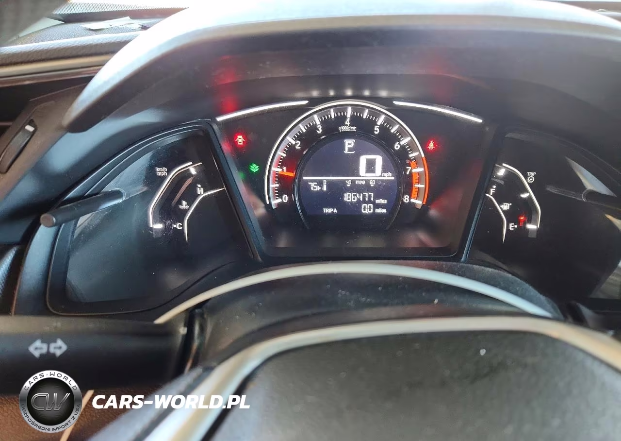 2018 Honda Civic Lx VIN:2HGFC2F56JH552004 - 9