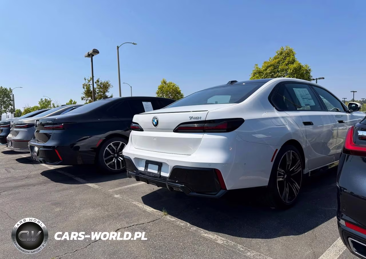2025 BMW 740 I VIN:WBA23EH03SCU64559 - 3