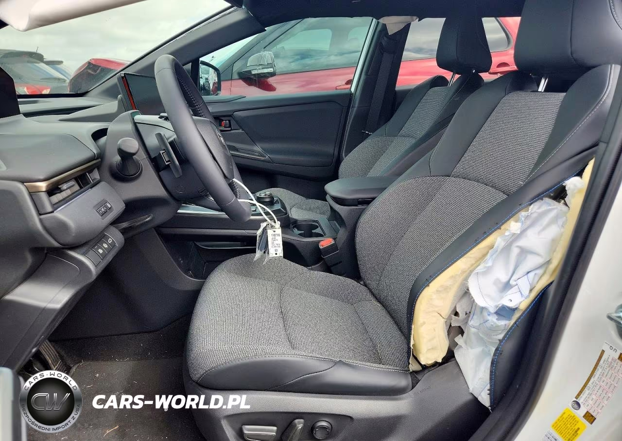2026 Toyota Bz Xle Plus VIN:JTMBCAEB4TA007208 - 7